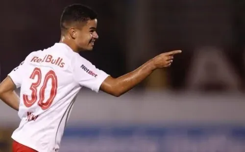 Miguel está livre no mercado e torcedores do Palmeiras pedem sua contratação para Leila Pereira. Foto:Foto: Ari Ferreira/RB Bragantino