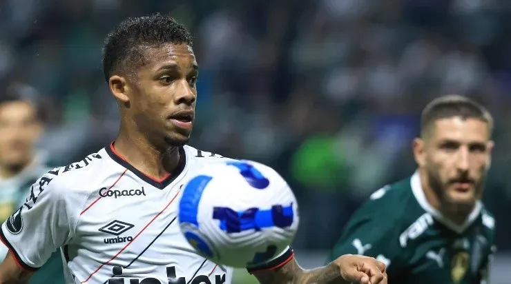 O Athletico eliminou o Palmeiras na semifinal da Libertadores dessa temporada. Foto:Marcello Zambrana/AGIF