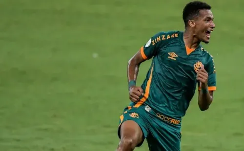 Foto: Thiago Ribeiro/AGIF