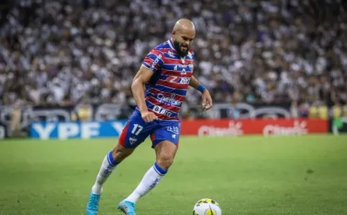 Foto:Lucas Emanuel/AGIF – Zé Welison atuou emprestado ao Fortaleza