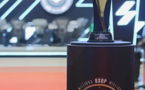 Troféu (Foto: Rafael Terra/BSOP)