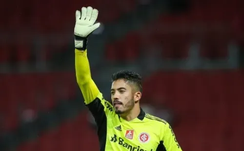 Daniel também deve ser negociado pelo Inter (Foto: Pedro H. Tesch/AGIF)