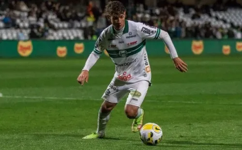 Foto: Robson Mafra/AGIF – Natanael é um desejo do Vasco