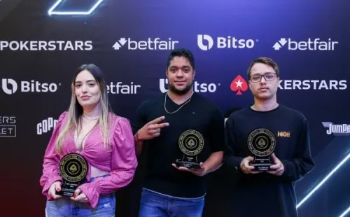 Pódio Turbo KO (Foto: Rafael Terra/BSOP)