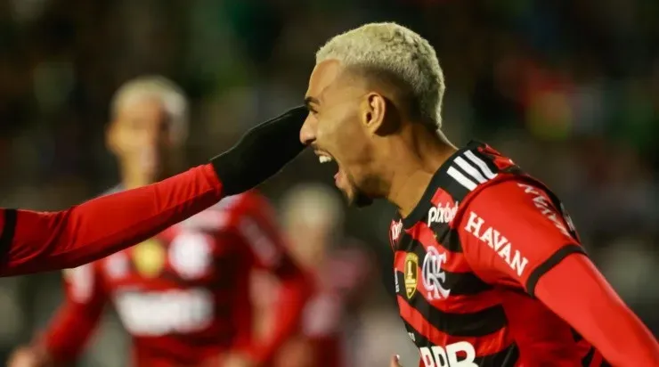 Luiz Erbes/AGIF - Matheuzinho no Fla.