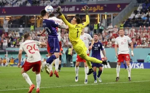 Foto: Richard Heathcote/Getty Images – Szczesny fez pênalti em Messi