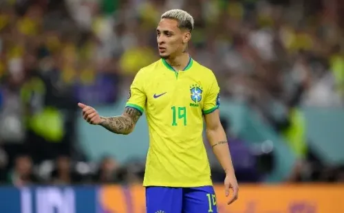 Photo by Matthias Hangst/Getty Images - Antony é uma grande opção de Tite para o intervalo do jogo