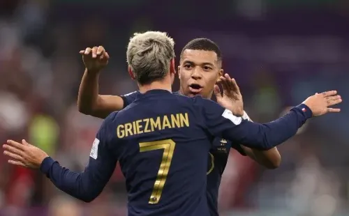 Foto: Ryan Pierse/Getty Images – Mbappé e Griezmann estão jogando bem na França
