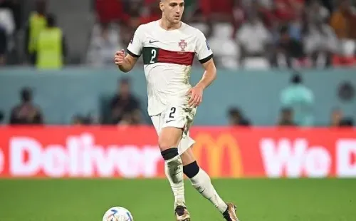 Stuart Franklin/Getty Images – Diogo Dalot, jogador do Manchester United e seleção portuguesa