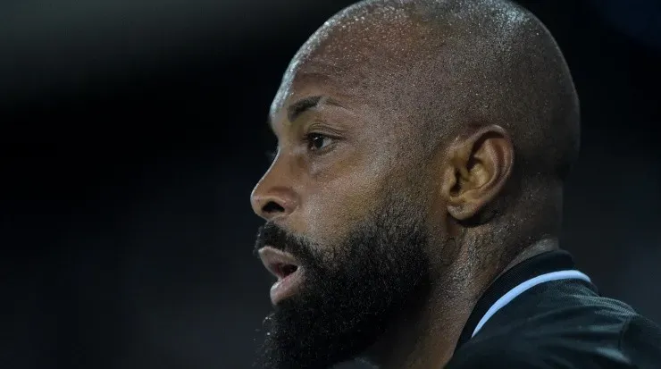 Foto: Thiago Ribeiro/AGIF - Destino de Chay em 2023 deve ser o Sport