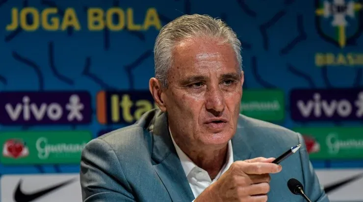 Tite foi bastante criticado pela torcida do Flamengo por não convocar Gabigol. Foto: Thiago Ribeiro/AGIF