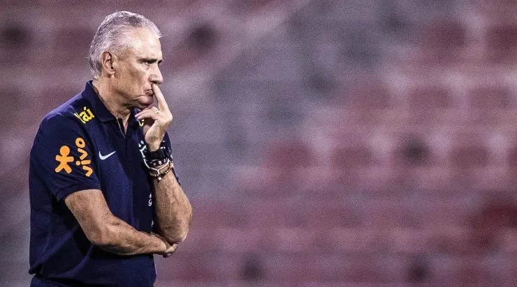 Foto: Pedro Martins/AGIF - Tite foi muito criticado após a eliminação do Brasil.