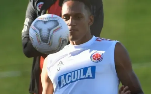 Foto: Mateus Bonomi/AGIF – Yerry Mina