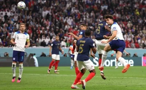 Julian Finney/Getty Images/ Maguire em campo contra a França, pelas quartas de final da Copa do Mundo.