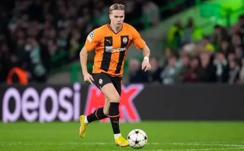 Ross MacDonald/SNS Group via Getty Images – Mudryk atuando pelo Shaktar Donetsk