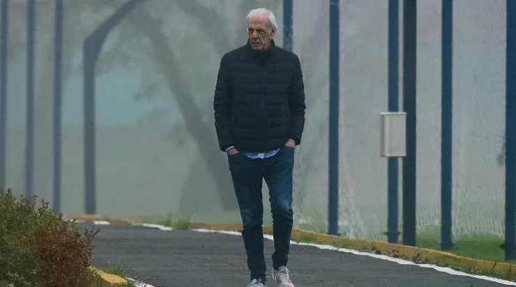 Foto: Marcelo Endelli/Getty Images - Menotti em treino da Argentina em 2019.