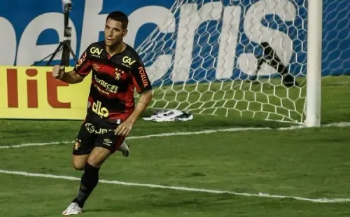 Foto: Paulo Paiva/AGIF – Thiago Neves