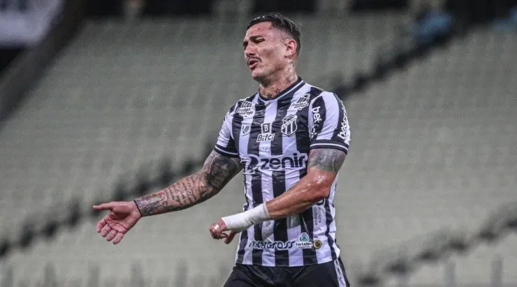 Lucas Emanuel/AGIF - Vina pelo Ceará.