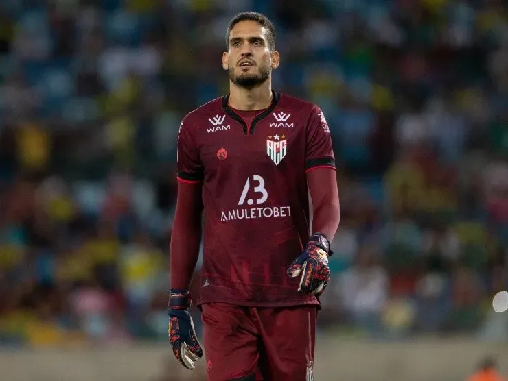 Heber Gomes/AGIF – Ronaldo atuando pelo Atlético-GO em 2022
