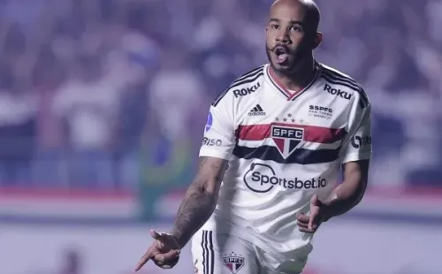 Galo ainda tenta chegada de Patrick - Foto: Ettore Chiereguini/AGIF