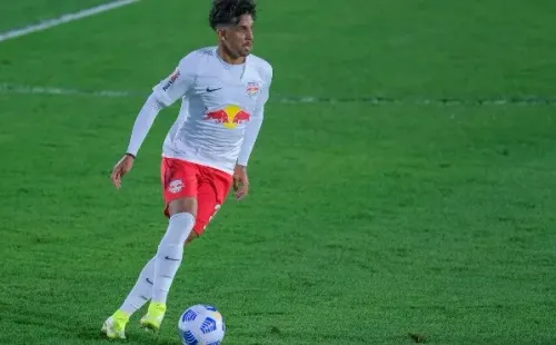 Foto: Marcello Zambrana/AGIF – Vitinho jogou a última temporada no Bragantino