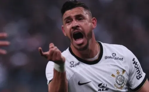 Giuliano comemorando gol no Corinthians - Foto: Ettore Chiereguini/AGIF