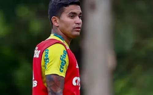 Foto: Marcello Zambrana/AGIF – Renovação de Dudu no Palmeiras guarda mais polêmica do que se imagina
