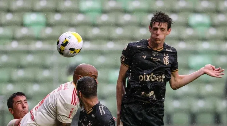 Foto: Gilson Junio/AGIF - Germán Conti se despediu do Coelho