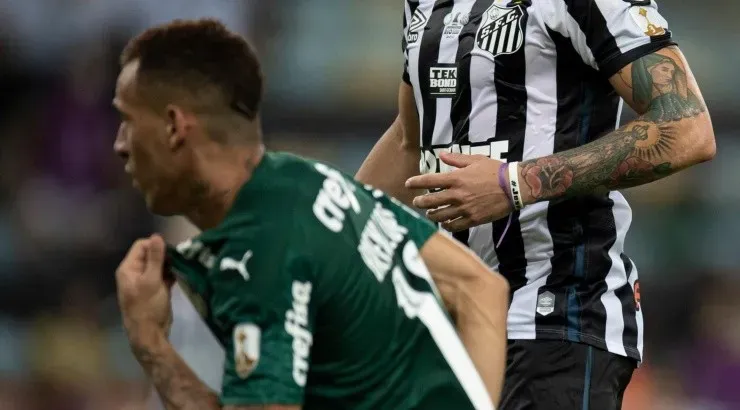 Foto: Jorge Rodrigues/AGIF – Breno Lopes comemora gol do título da Libertadores de 2020 pelo Palmeiras