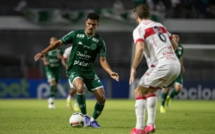 Celio Junior/AGIF – Lucas Ramon atuando pelo Guarani em 2022