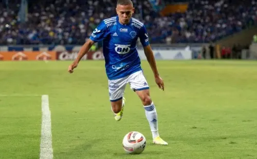 Alessandra Torres/AGIF/ Rafael em campo pelo Cruzeiro.