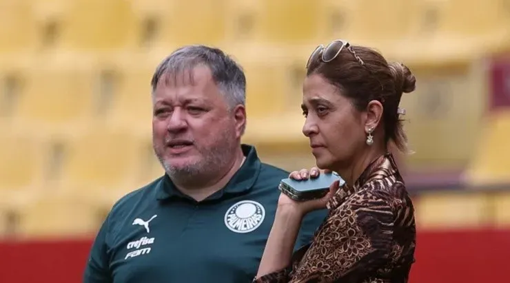 Leila ao lado de Anderson Barros em treino do Palmeiras. Foto: César Greco/ Palmeiras