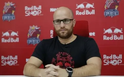 Foto: Ari Ferreira/Red Bull Bragantino – Scuro não manteve Guilherme Santos no elenco