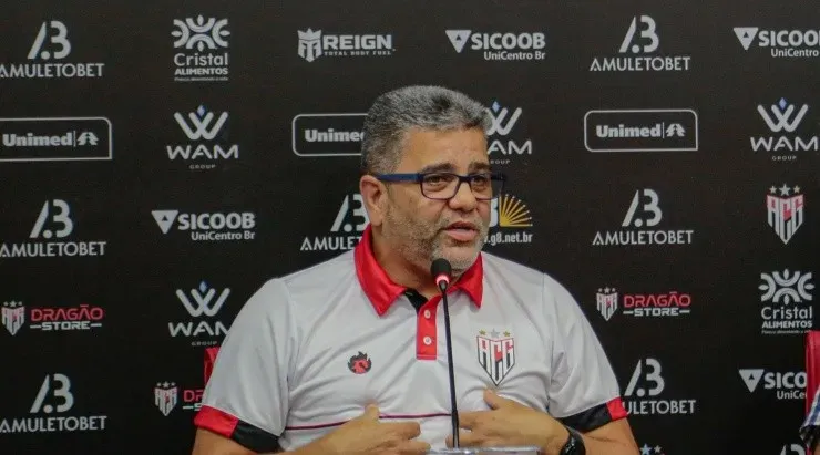 Adson Batista não tem pressa para vender Baralhas para o Internacional. Foto: Bruno Corsino ACG