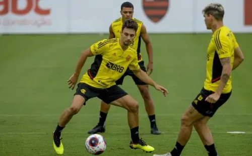 Foto: Marcelo Cortes / Flamengo – Rodrigo Caio volta aos gramados