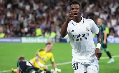 Federação dos Atletas pede à Fifa repostas após ataques a Vini Jr. Imagem: Clive Brunskill / Getty Images.