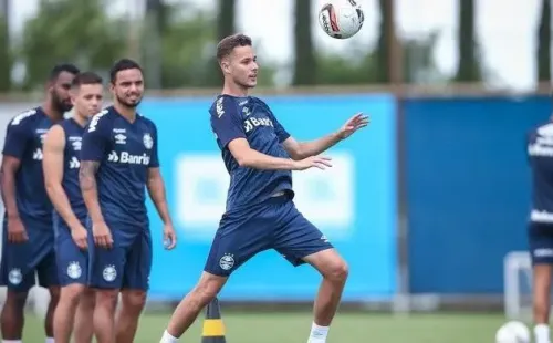Foto: Lucas Uebel/Grêmio/Divulgação - Gustavinho: jovem se empolgou com convite de Renato