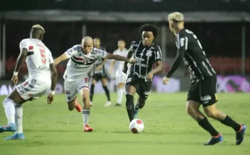 Foto: Alan Morici/AGIF – São Paulo derrotou o Corinthians por 1 a 0 na primeira fase