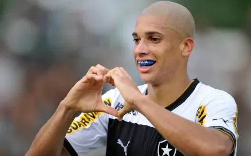 Foto: Fabio Castro/AGIF – Dória foi uma das maiores revelações do Botafogo