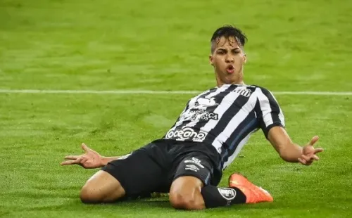 Kaio Jorge foi finalista da Copa Libertadores da América - Foto: Pedro H. Tesch/AGIF