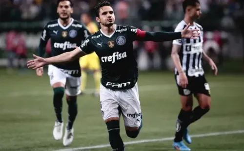 Foto:Ettore Chiereguini/AGIF – Raphael Veiga marcou contra o Santos no Paulistão