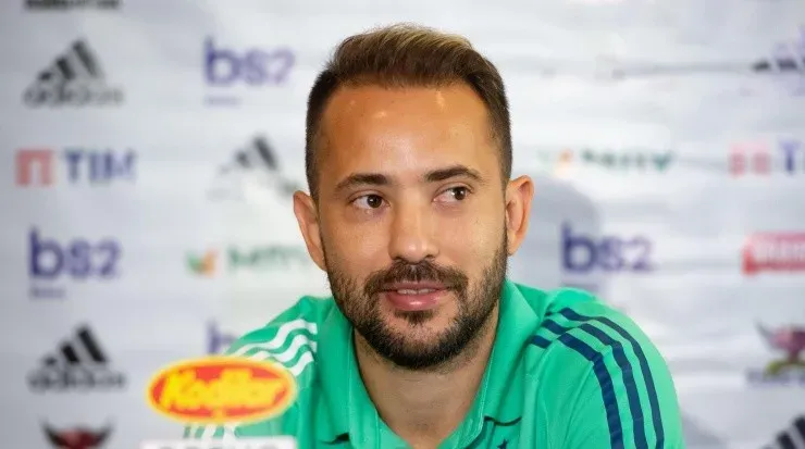 Everton Ribeiro deve perder a titularidade com Vitor Pereira no Flamengo. Foto: Alexandre Vidal