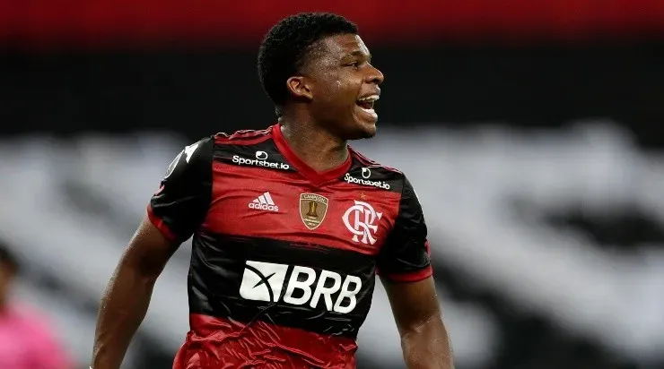 Foto: Silvia Izquierdo-Pool/Getty Images - Lincoln foi revelado junto com Vini Júnior.