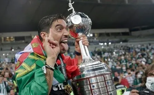 Foto: Ricardo Moraes - Pool/Getty Images - ABel Ferreira conquistou duas Libertadores com o Palmeiras