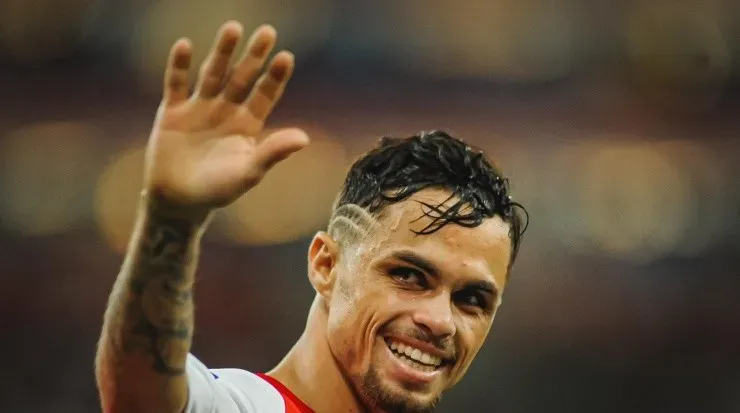 Foto: Allan Carvalho/AGIF - Michael vai começar no banco de reservas.