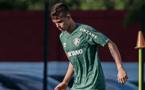 Giovanni Manson treinando no Fluminense - Foto: Site oficial do Fluminense