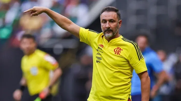 Foto: Buda Mendes/Getty Images - Vítor perdeu todos os 4 jogos que fez contra Abel Ferreira.