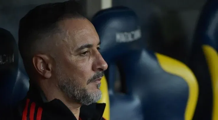 Foto: Thiago Ribeiro/AGIF - VP tenta reverter essa situação incômoda no Flamengo.