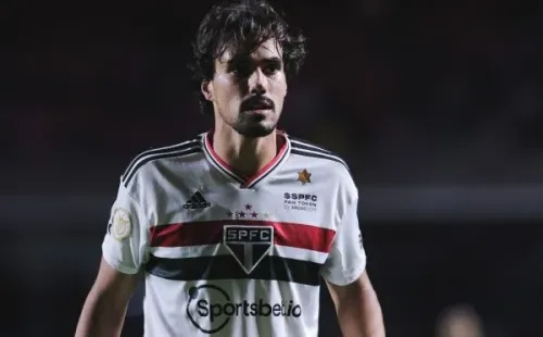 Igor Gomes estava no São Paulo, de Rogério Ceni - Foto: Ettore Chiereguini/AGIF