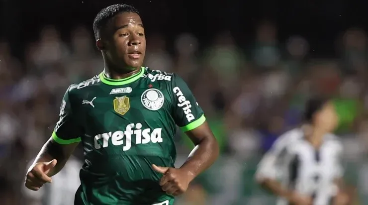 Foto: Marcello Zambrana/AGIF - Endrick voltou a ser foco da imprensa após triunfo do Palmeiras